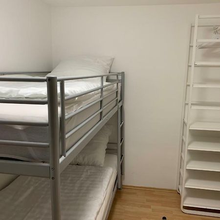 Zimmer In Brand Aken Buitenkant foto
